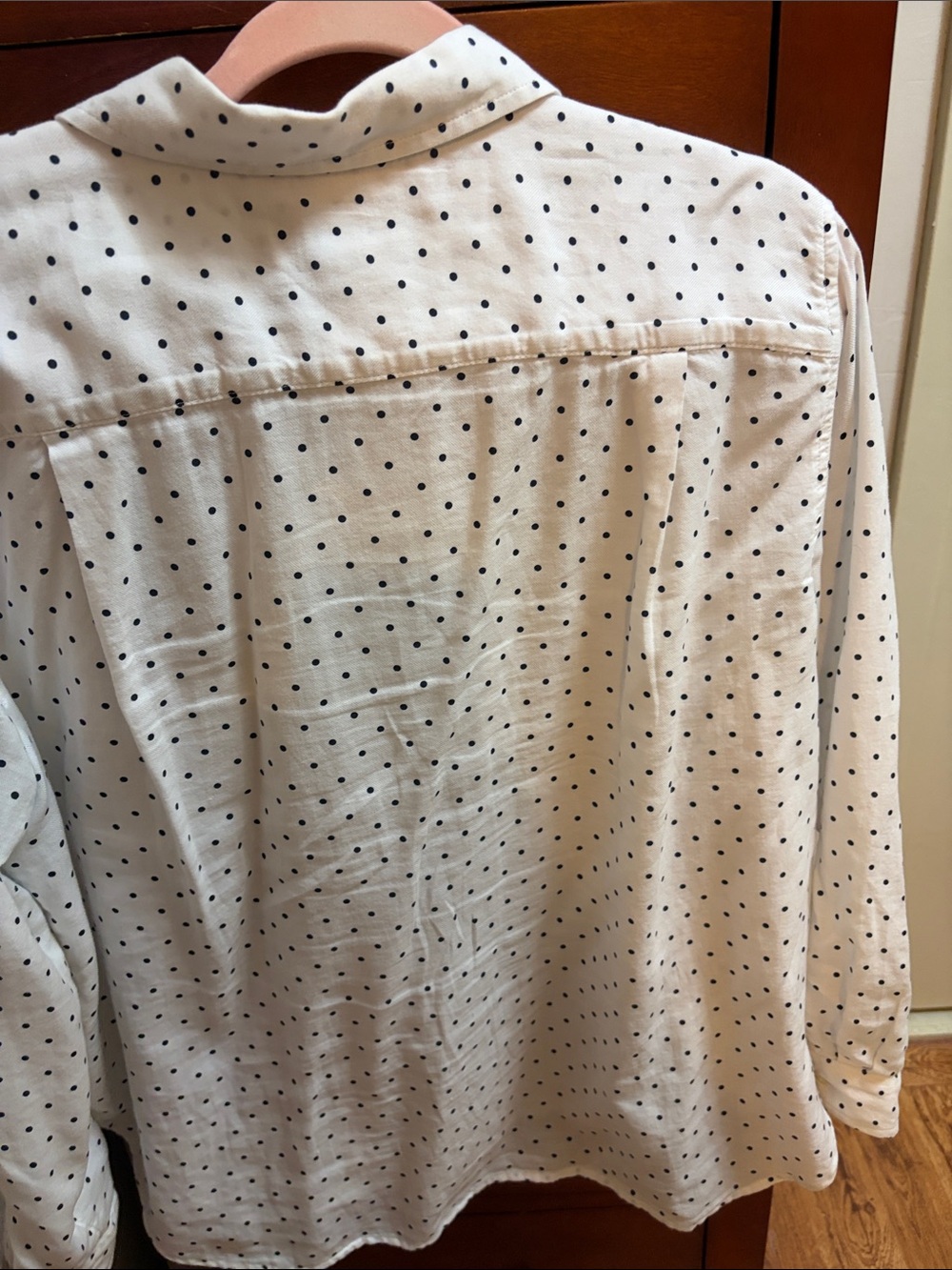LOFT White Shirt with Navy Polka Dots - Casual Button-Down - Picture 4 of 4